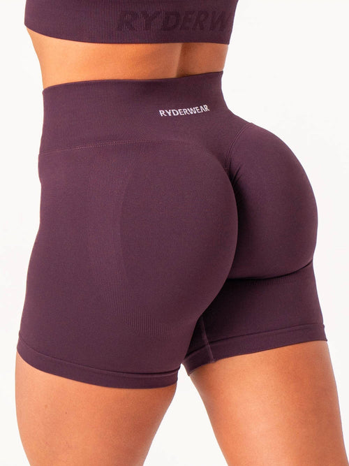 Lift Scrunch Shorts Plum