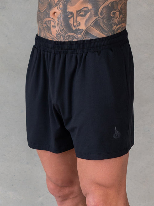 Soft Tech Arnie Shorts Black