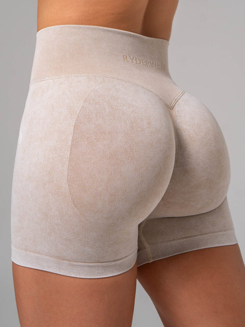 Stonewash Seamless Invisible Scrunch Shorts Oatmeal