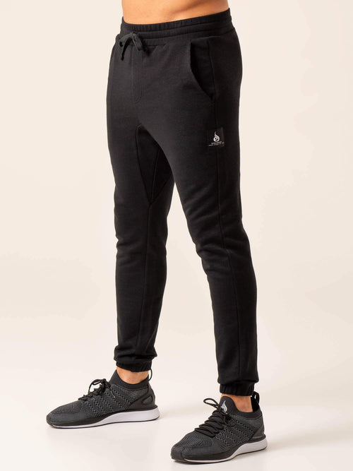 Dynamic Track Pant Black