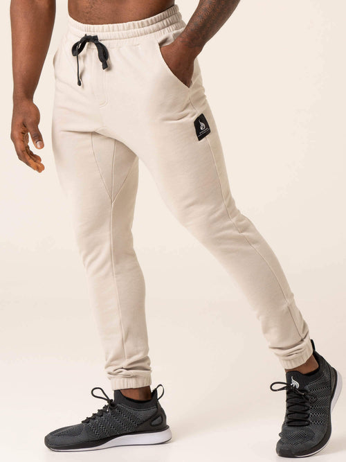 Dynamic Track Pant Stone