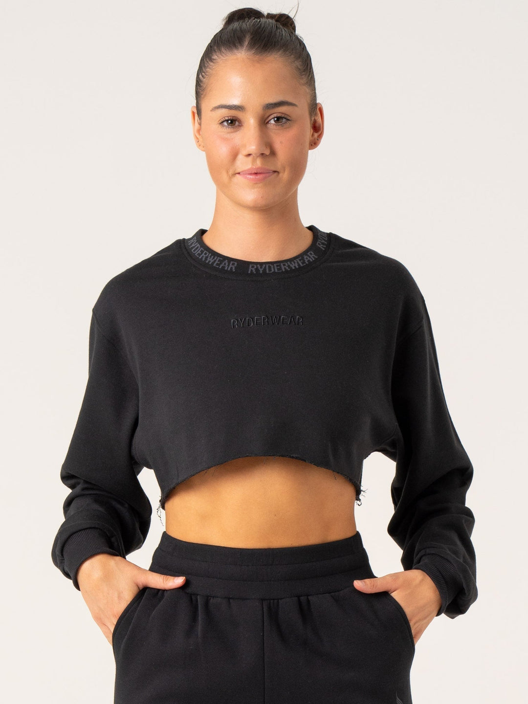 Cropped Sweater - Black Clothing Ryderwear 