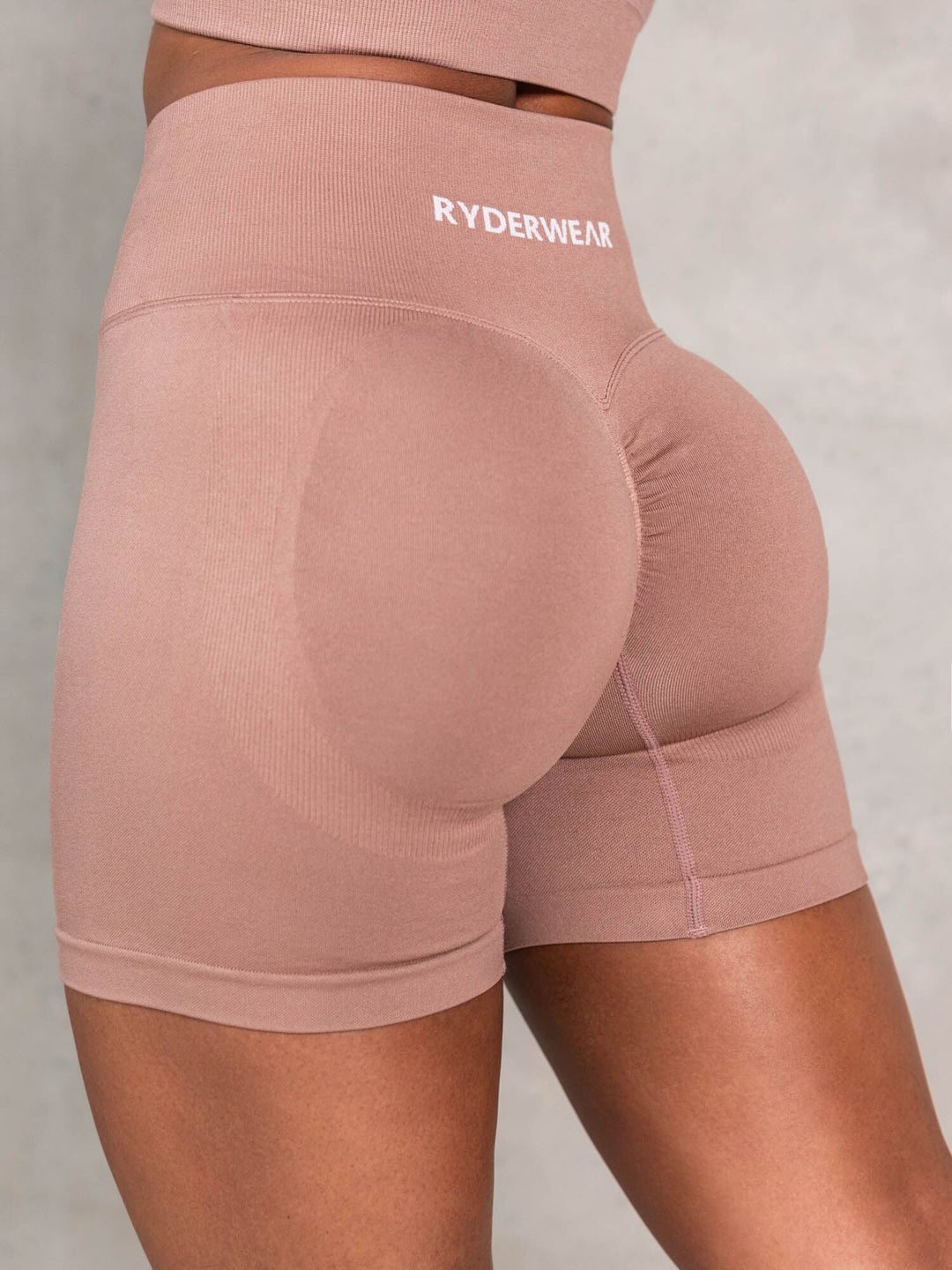 Lift BBL Scrunch Seamless Shorts - Almond Clothing Ryderwear 