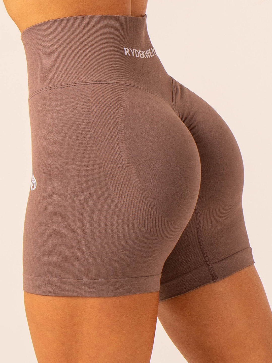 Lift BBL Scrunch Seamless Shorts - Deep Taupe Clothing Ryderwear 