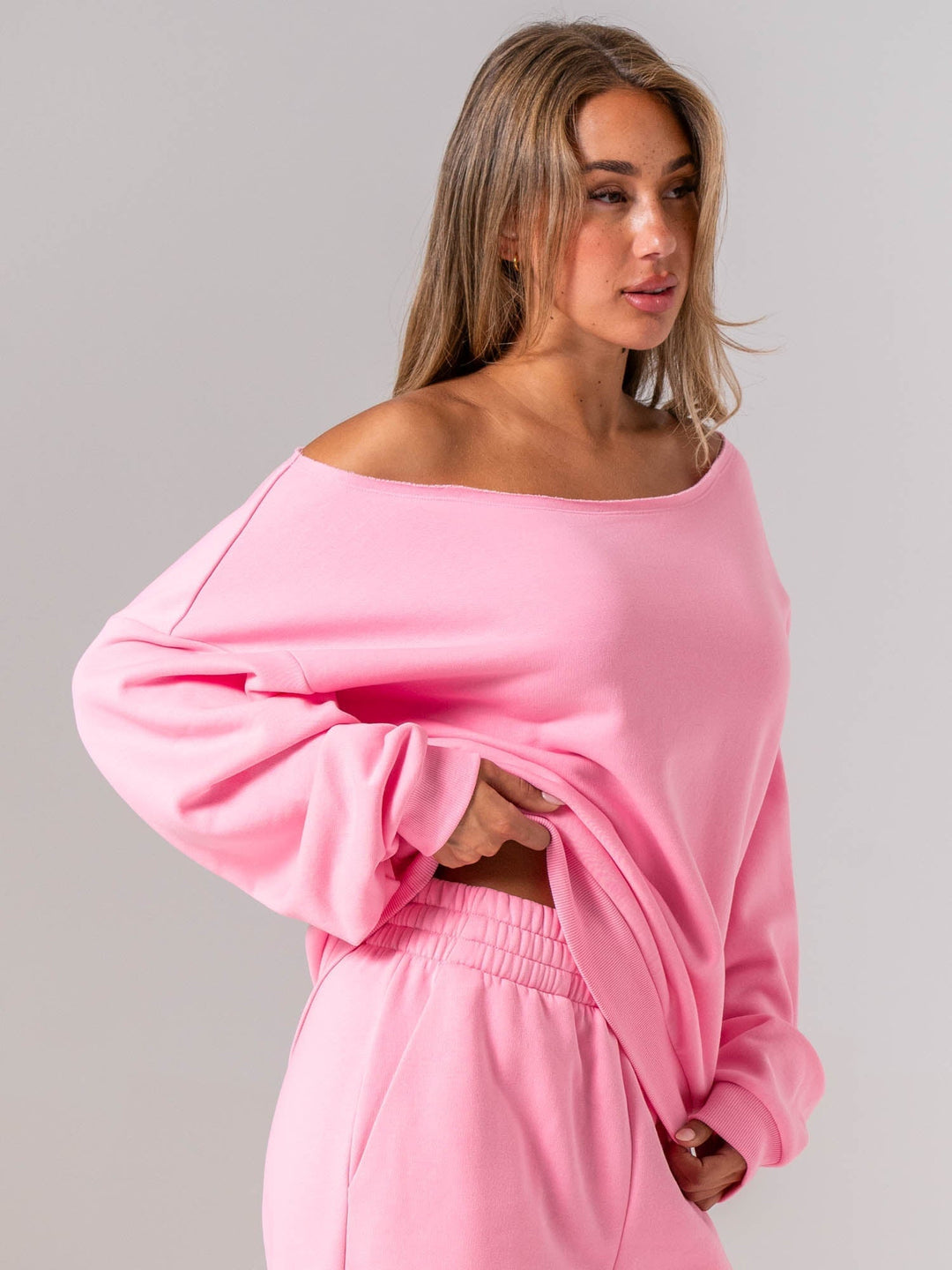 Off The Shoulder Sweater - Bubblegum Clothing Ryderwear 
