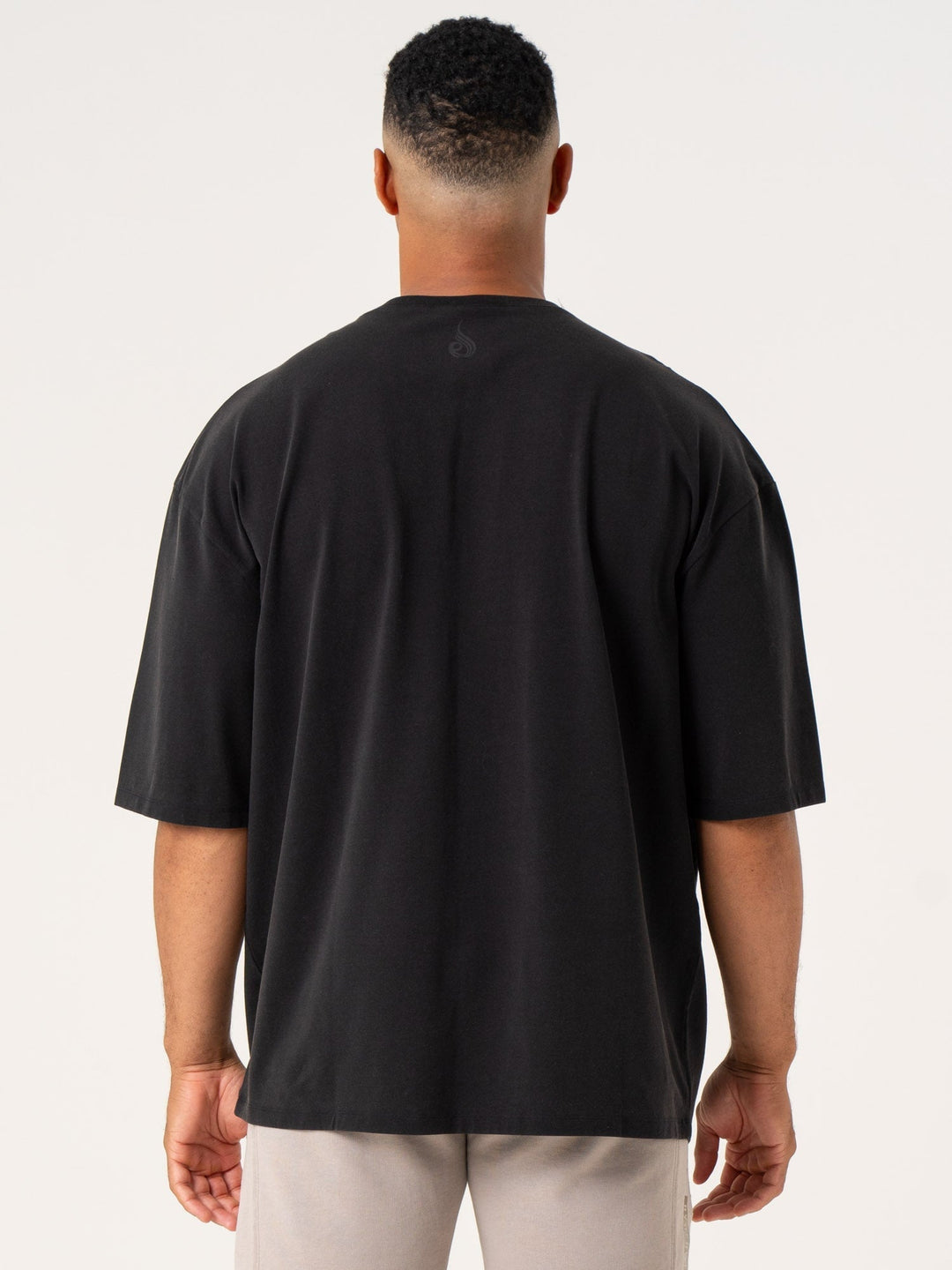 Pursuit Oversized T-Shirt - Black Stonewash Clothing Ryderwear 