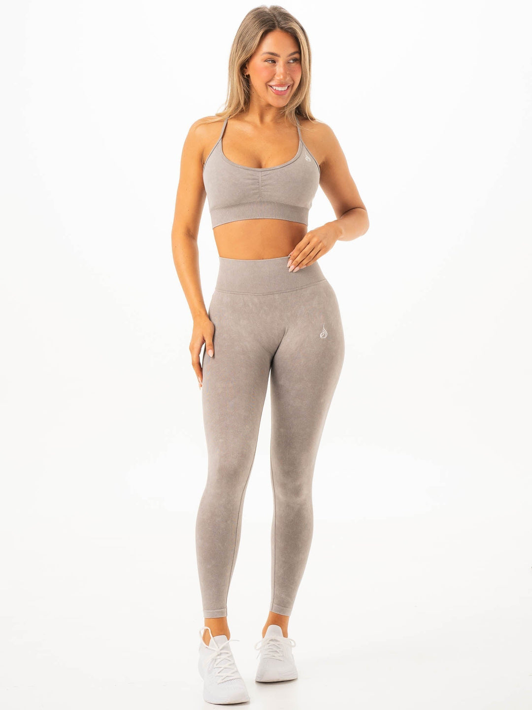 Stonewash Seamless Sports Bra - Ash Stonewash Clothing Ryderwear 