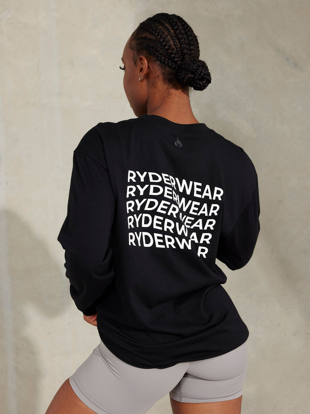 Embody Oversized Long Sleeve T-Shirt - Black Clothing Ryderwear 