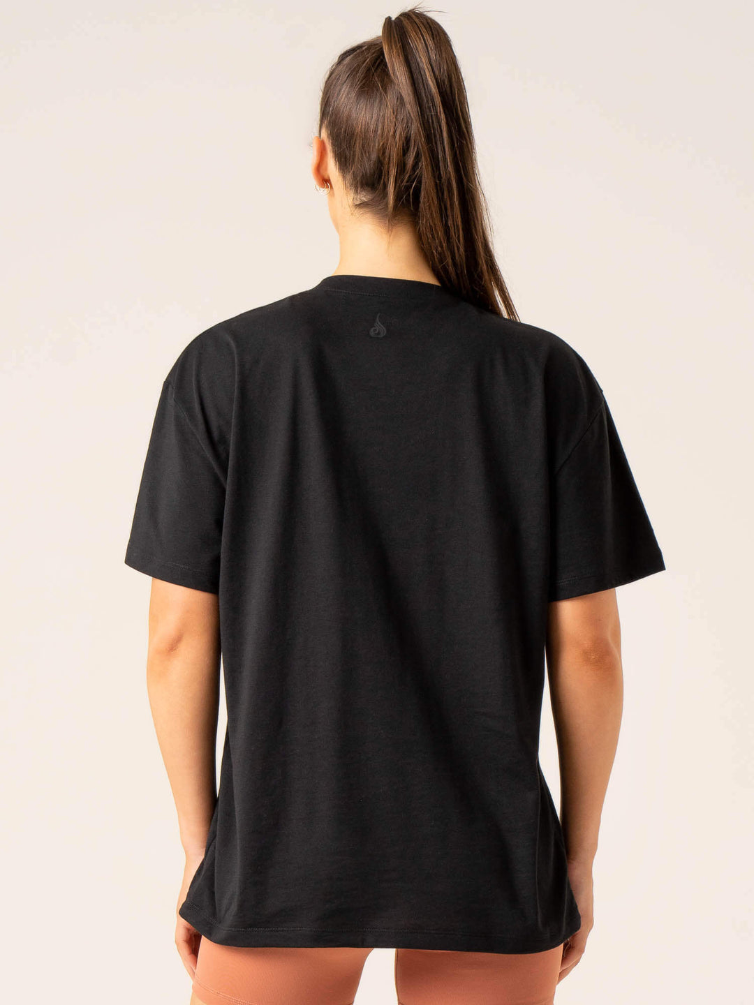 Momentum Oversized T-Shirt - Black Clothing Ryderwear 