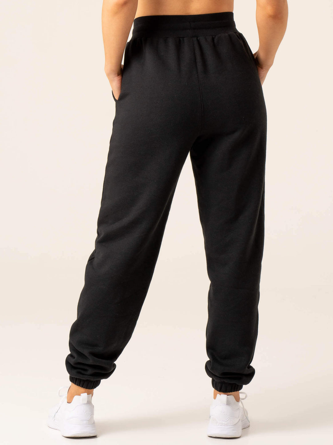 Momentum Track Pants - Black Clothing Ryderwear 