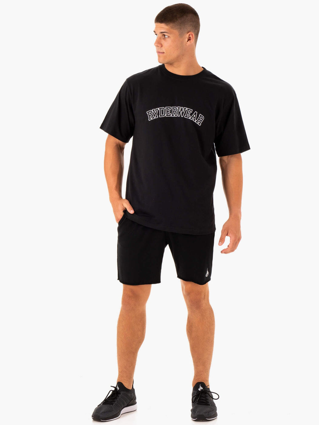 Advance Oversized T-Shirt - Black - Ryderwear