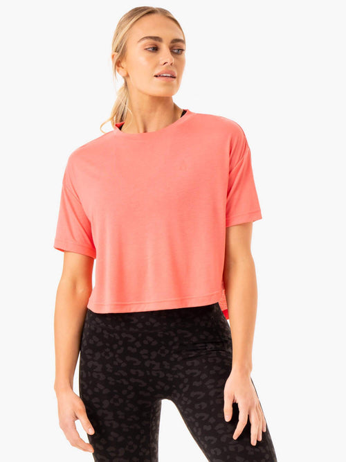 Ultra Scoop T-Shirt Coral